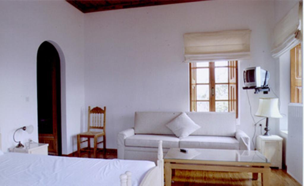 Theoni'S House Hotel Dhímitra Exterior foto